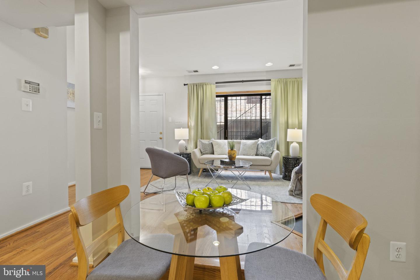 1435 CORCORAN ST NW #3, WASHINGTON, District Of Columbia 20009, 2 Bedrooms Bedrooms, ,1 BathroomBathrooms,Residential,For sale,1435 CORCORAN ST NW #3,DCDC2244884 MLS # DCDC2244884