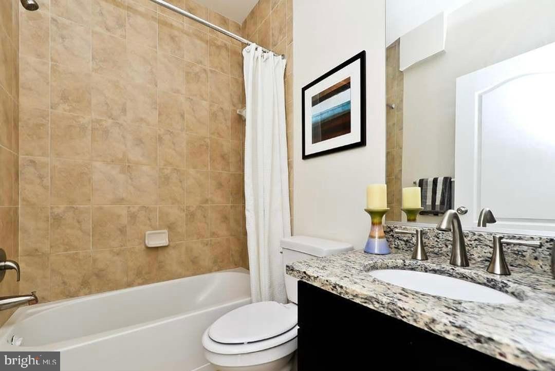 1406 22ND ST SE #F, WASHINGTON, District Of Columbia 20020, 3 Bedrooms Bedrooms, 11 Rooms Rooms,2 BathroomsBathrooms,Residential,For sale,1406 22ND ST SE #F,DCDC2244914 MLS # DCDC2244914