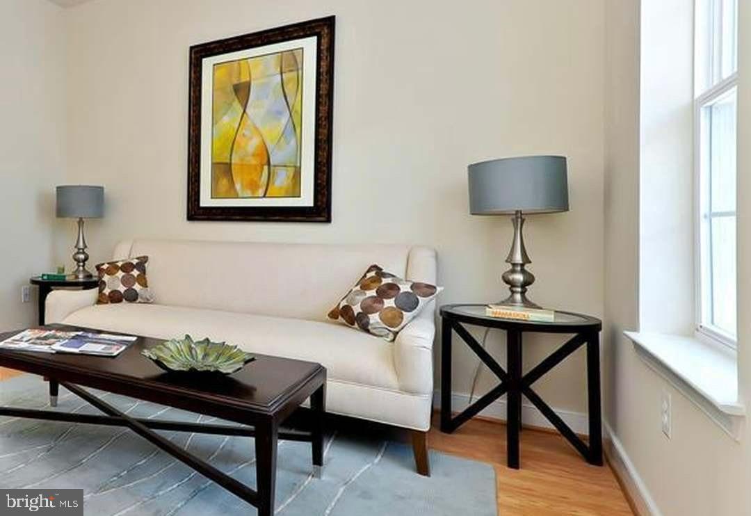 1406 22ND ST SE #F, WASHINGTON, District Of Columbia 20020, 3 Bedrooms Bedrooms, 11 Rooms Rooms,2 BathroomsBathrooms,Residential,For sale,1406 22ND ST SE #F,DCDC2244914 MLS # DCDC2244914