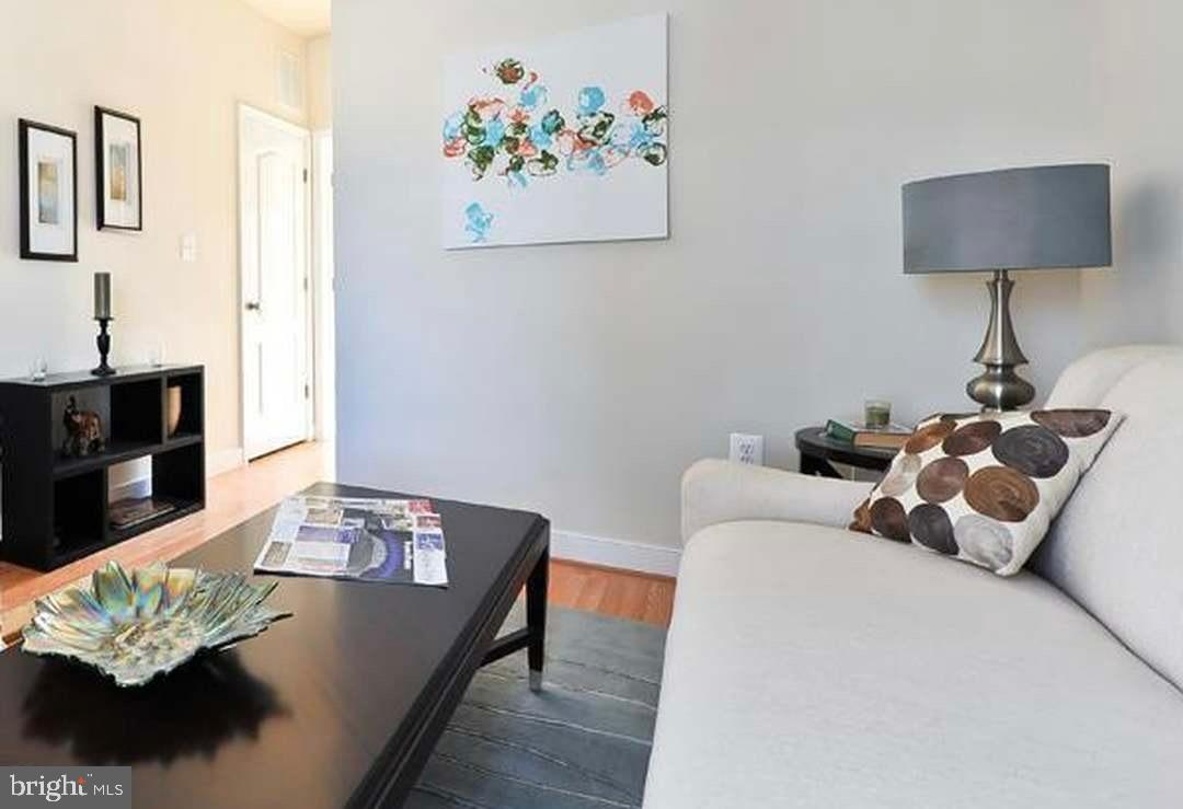 1406 22ND ST SE #F, WASHINGTON, District Of Columbia 20020, 3 Bedrooms Bedrooms, 11 Rooms Rooms,2 BathroomsBathrooms,Residential,For sale,1406 22ND ST SE #F,DCDC2244914 MLS # DCDC2244914