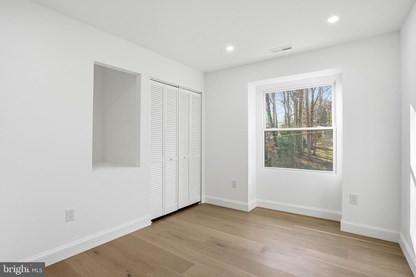 10704 HOWERTON AVE, FAIRFAX, Virginia 22030, 4 Bedrooms Bedrooms, ,3 BathroomsBathrooms,Residential,For sale,10704 HOWERTON AVE,VAFC2007742 MLS # VAFC2007742