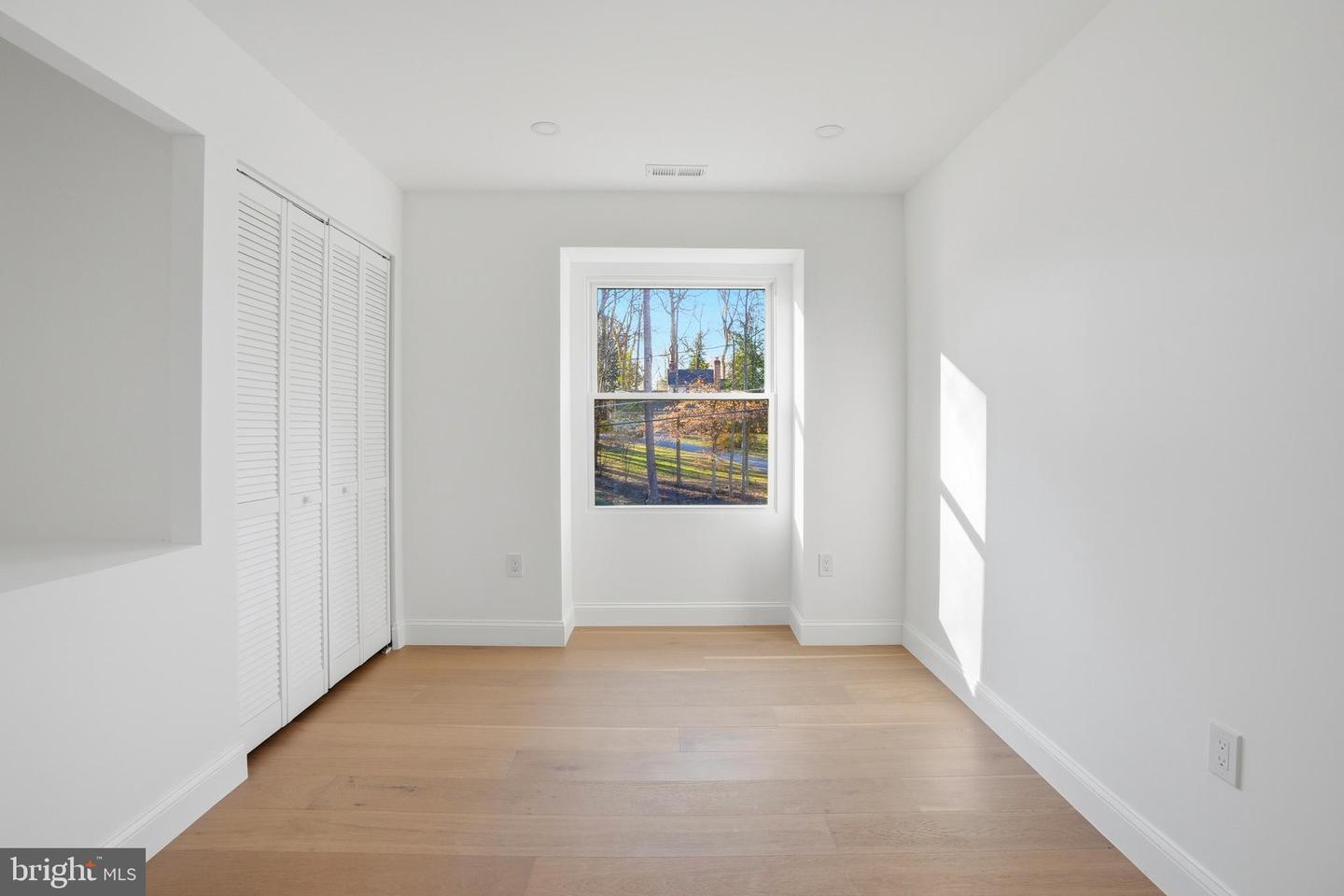 10704 HOWERTON AVE, FAIRFAX, Virginia 22030, 4 Bedrooms Bedrooms, ,3 BathroomsBathrooms,Residential,For sale,10704 HOWERTON AVE,VAFC2007742 MLS # VAFC2007742