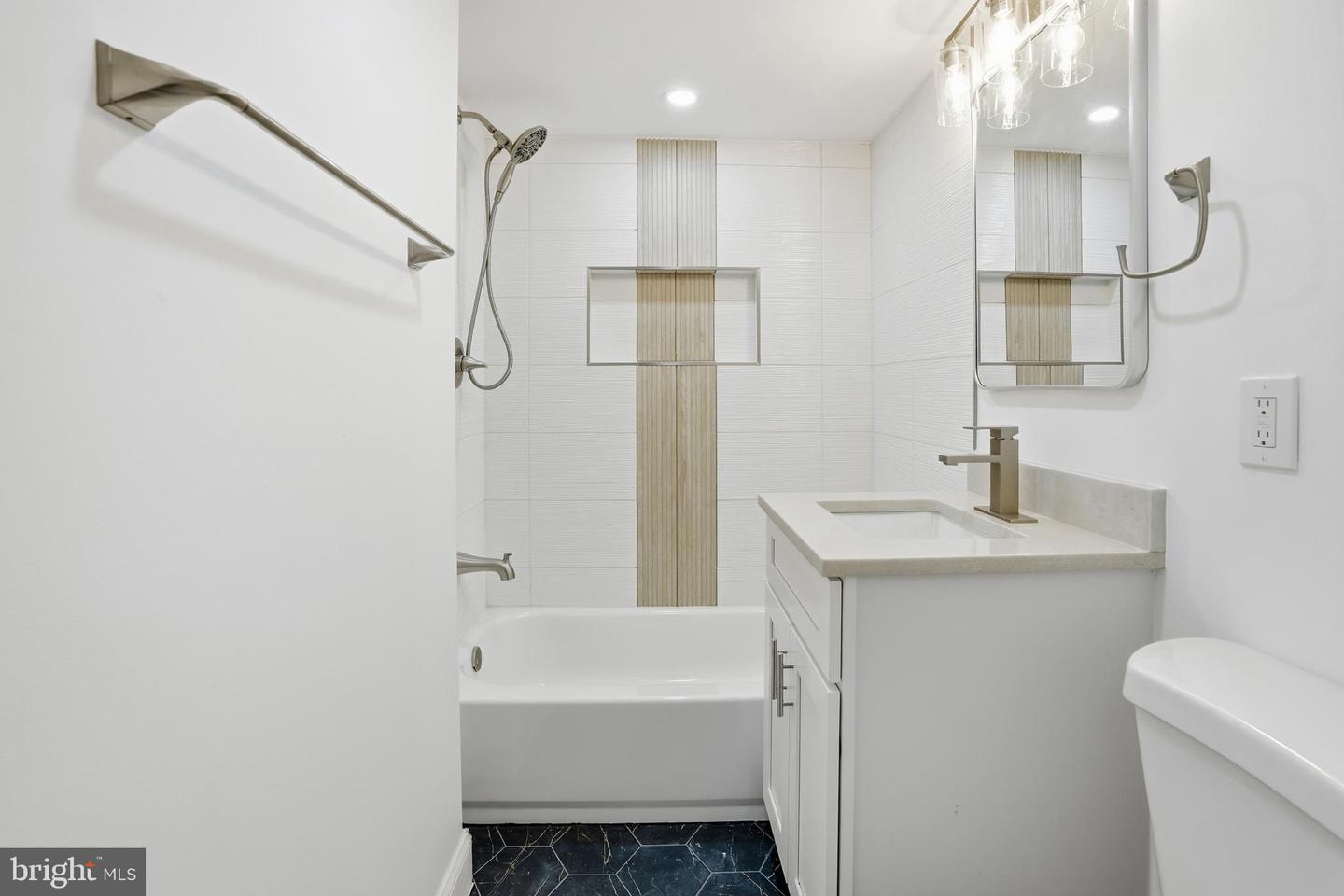 10704 HOWERTON AVE, FAIRFAX, Virginia 22030, 4 Bedrooms Bedrooms, ,3 BathroomsBathrooms,Residential,For sale,10704 HOWERTON AVE,VAFC2007742 MLS # VAFC2007742