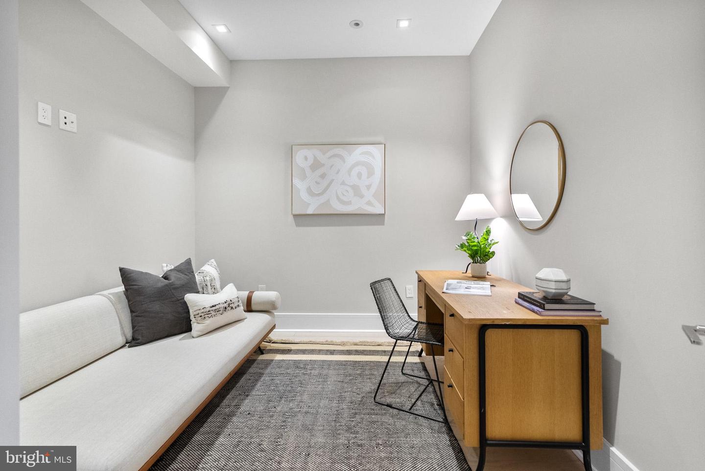 1310 Q ST NW #4, WASHINGTON, District Of Columbia 20009, 3 Bedrooms Bedrooms, ,2 BathroomsBathrooms,Residential,For sale,1310 Q ST NW #4,DCDC2245118 MLS # DCDC2245118