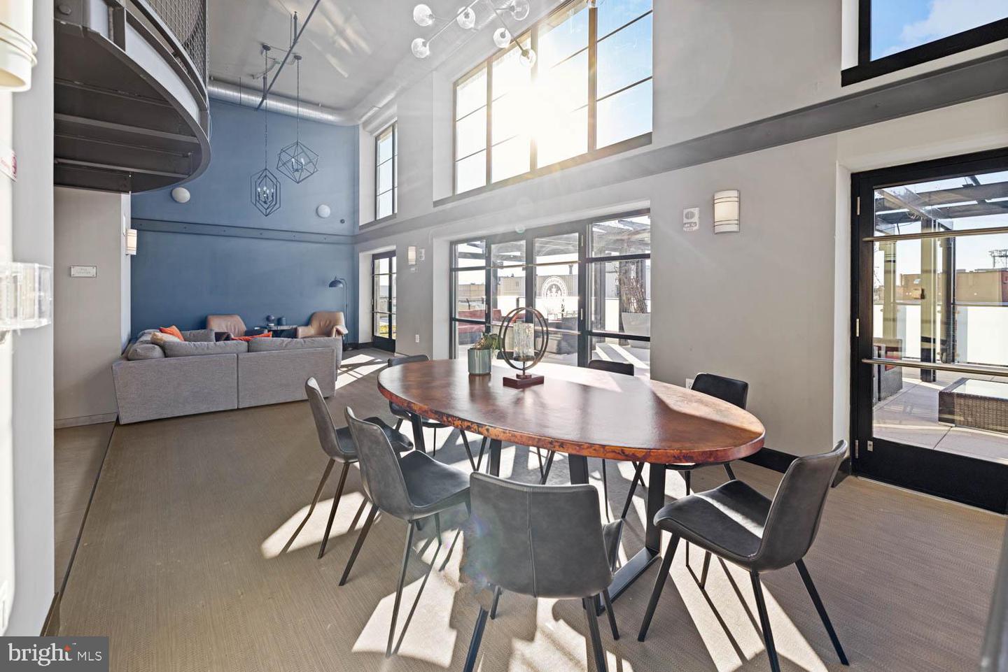 1133 14TH ST NW #802, WASHINGTON, District Of Columbia 20005, 1 Bedroom Bedrooms, ,1 BathroomBathrooms,Residential,For sale,1133 14TH ST NW #802,DCDC2245120 MLS # DCDC2245120