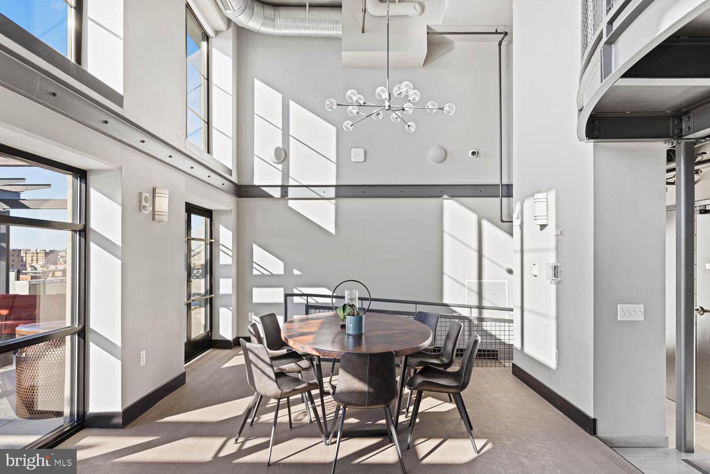 1133 14TH ST NW #802, WASHINGTON, District Of Columbia 20005, 1 Bedroom Bedrooms, ,1 BathroomBathrooms,Residential,For sale,1133 14TH ST NW #802,DCDC2245120 MLS # DCDC2245120