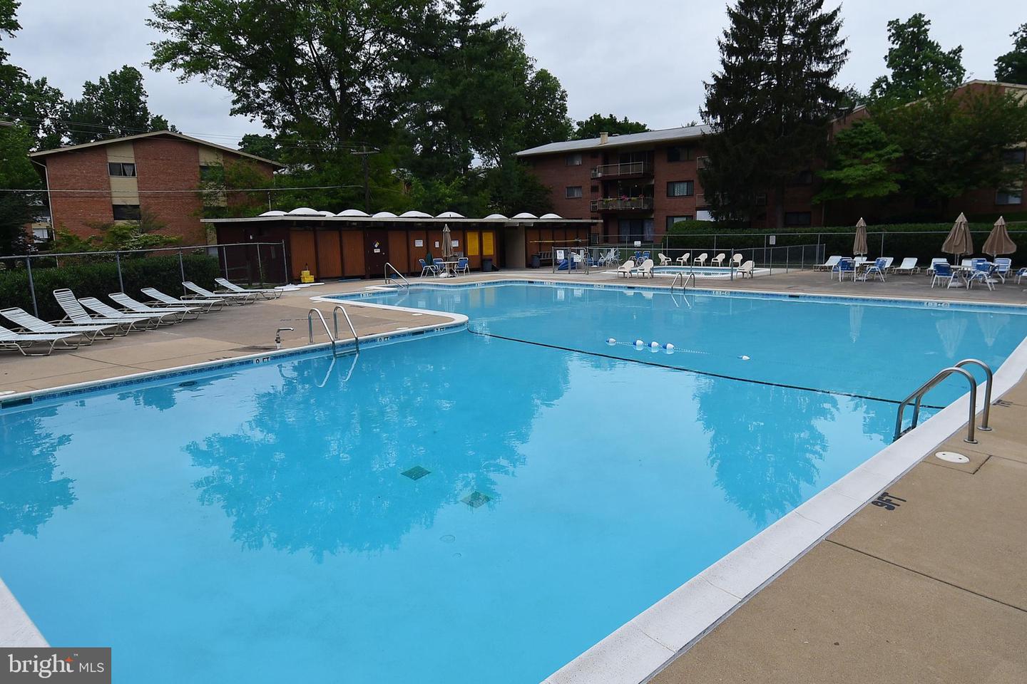 7336 LEE HWY #203, FALLS CHURCH, Virginia 22046, 2 Bedrooms Bedrooms, ,1 BathroomBathrooms,Residential,For sale,7336 LEE HWY #203,VAFX2289614 MLS # VAFX2289614