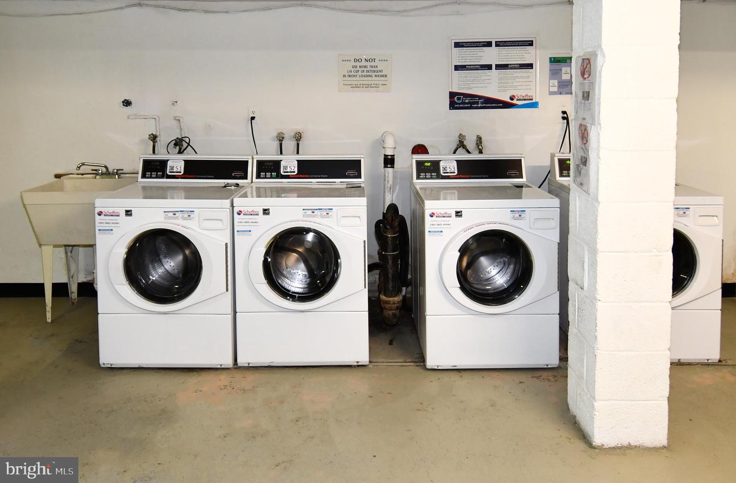 7336 LEE HWY #203, FALLS CHURCH, Virginia 22046, 2 Bedrooms Bedrooms, ,1 BathroomBathrooms,Residential,For sale,7336 LEE HWY #203,VAFX2289614 MLS # VAFX2289614