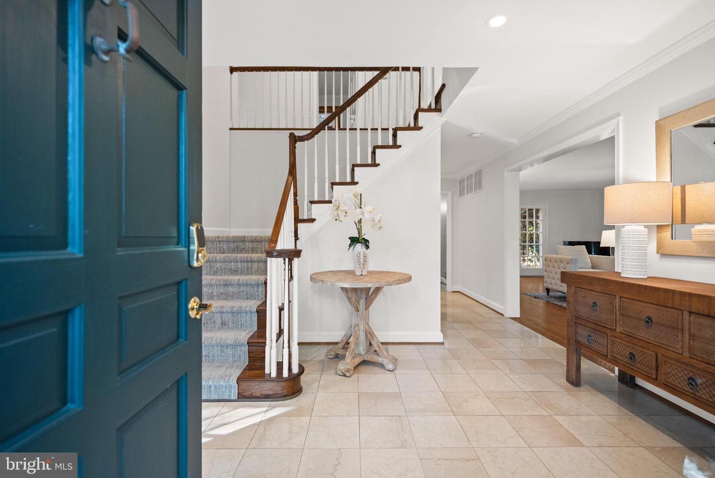 6710 WEMBERLY WAY, MCLEAN, Virginia 22101, 5 Bedrooms Bedrooms, 18 Rooms Rooms,4 BathroomsBathrooms,Residential,For sale,6710 WEMBERLY WAY,VAFX2289618 MLS # VAFX2289618