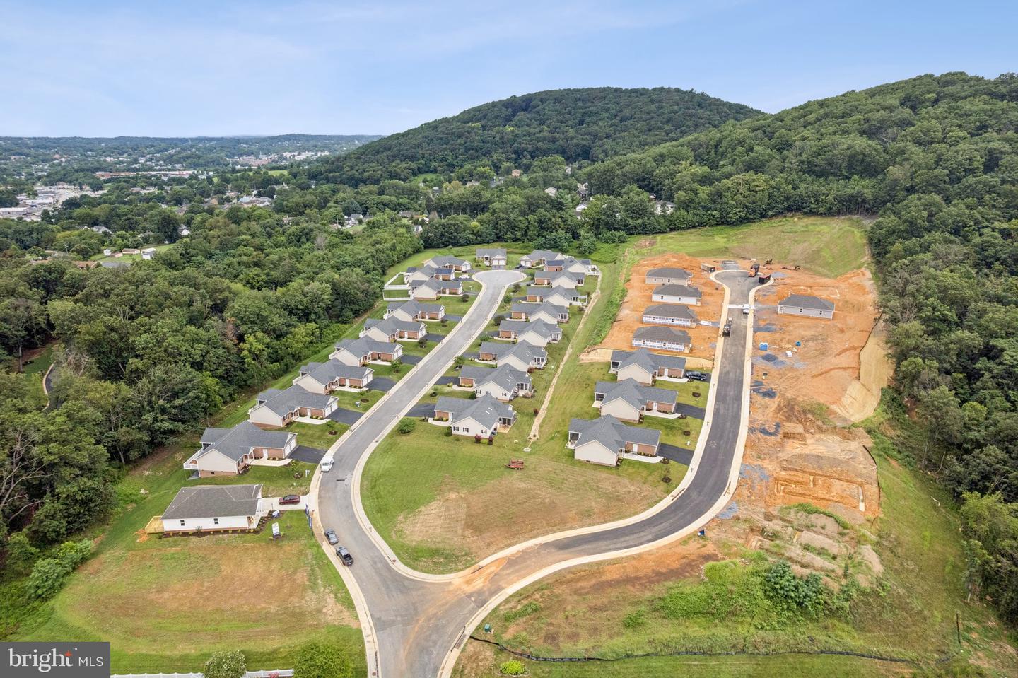 11 RIVER OAK DR, STAUNTON, Virginia 24401, 4 Bedrooms Bedrooms, ,2 BathroomsBathrooms,Residential,For sale,11 RIVER OAK DR,VASC2000790 MLS # VASC2000790