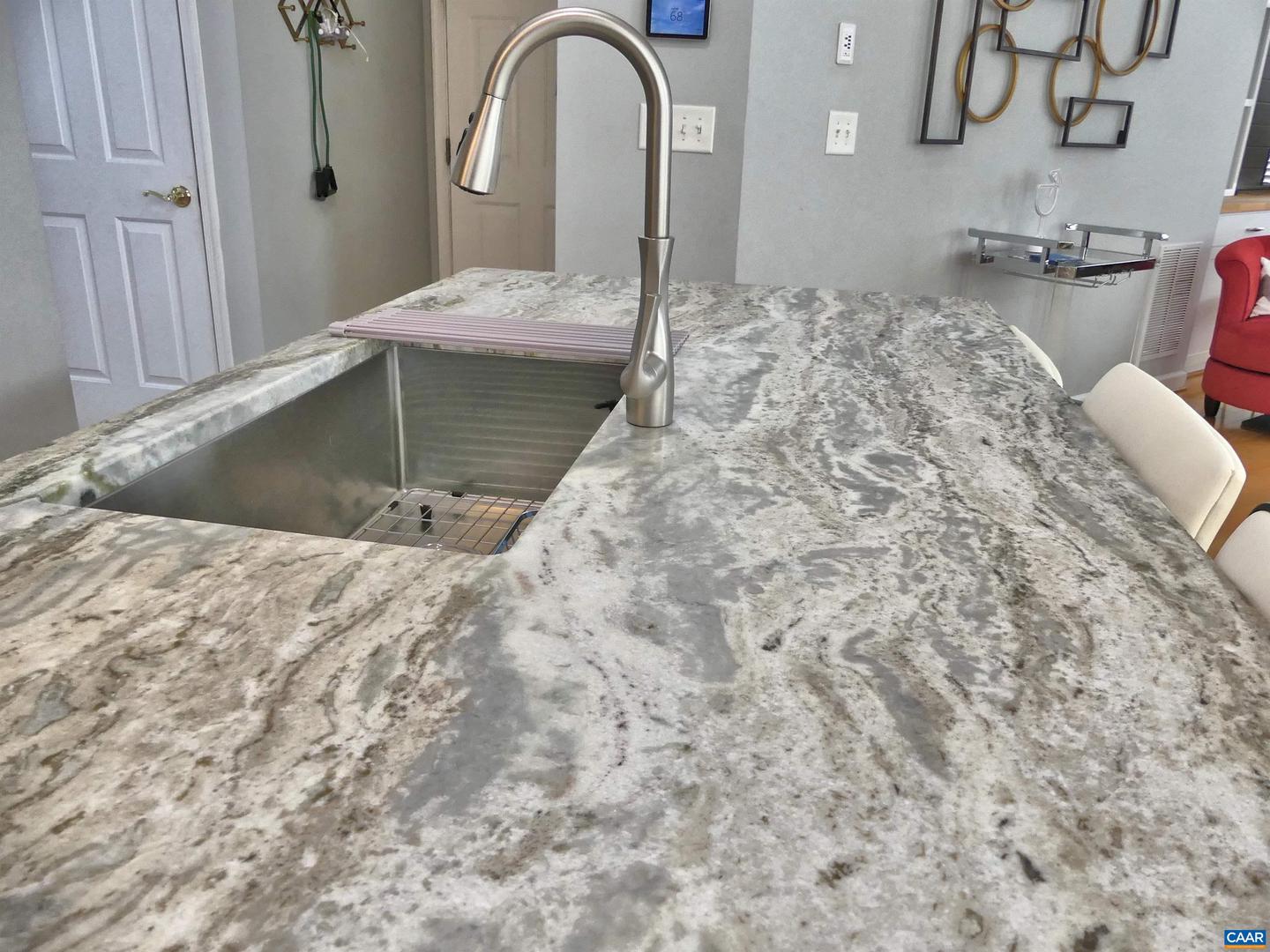 1230 DUNLORA DR, CHARLOTTESVILLE, Virginia 22901, 4 Bedrooms Bedrooms, ,2 BathroomsBathrooms,Residential,For sale,1230 DUNLORA DR,673104 MLS # 673104