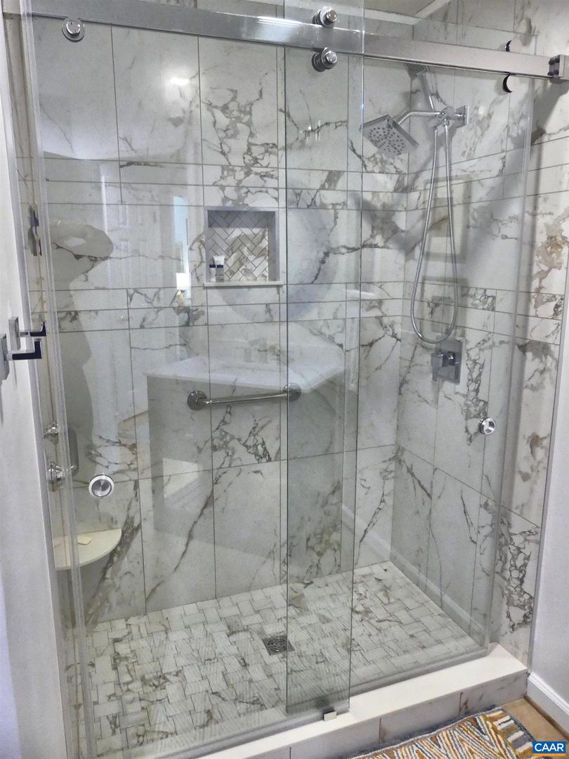 1230 DUNLORA DR, CHARLOTTESVILLE, Virginia 22901, 4 Bedrooms Bedrooms, ,2 BathroomsBathrooms,Residential,For sale,1230 DUNLORA DR,673104 MLS # 673104