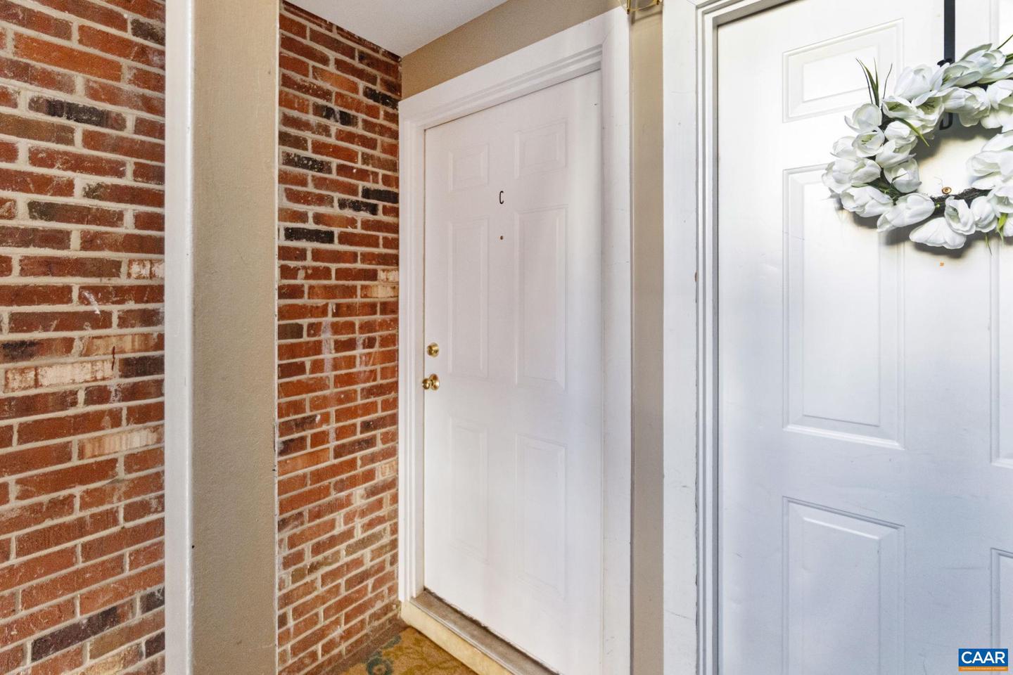 1264 VILLA LN #C, CHARLOTTESVILLE, Virginia 22903, 2 Bedrooms Bedrooms, ,2 BathroomsBathrooms,Residential,For sale,1264 VILLA LN #C,673111 MLS # 673111