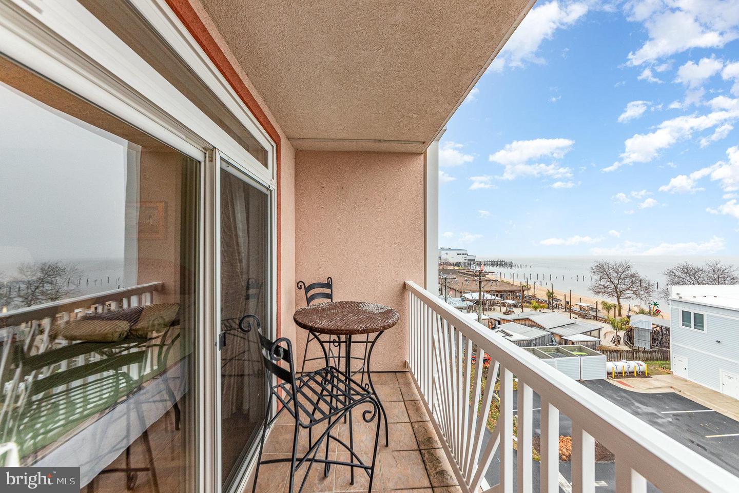 100 TAYLOR ST #505, COLONIAL BEACH, Virginia 22443, 2 Bedrooms Bedrooms, ,2 BathroomsBathrooms,Residential,For sale,100 TAYLOR ST #505,VAWE2010484 MLS # VAWE2010484