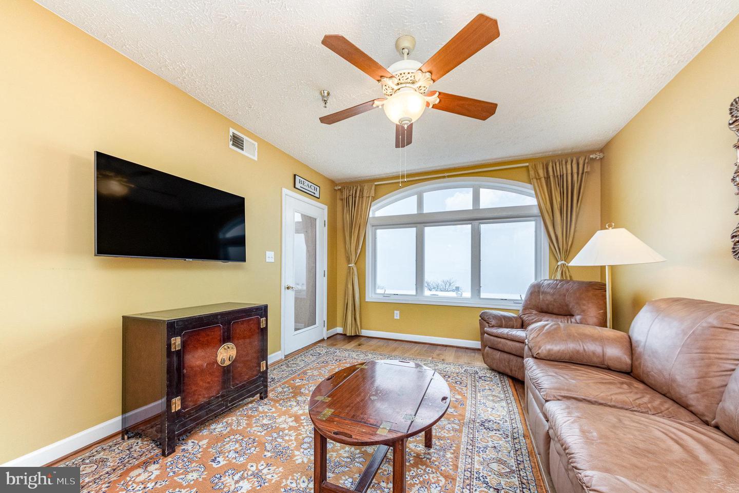 100 TAYLOR ST #505, COLONIAL BEACH, Virginia 22443, 2 Bedrooms Bedrooms, ,2 BathroomsBathrooms,Residential,For sale,100 TAYLOR ST #505,VAWE2010484 MLS # VAWE2010484
