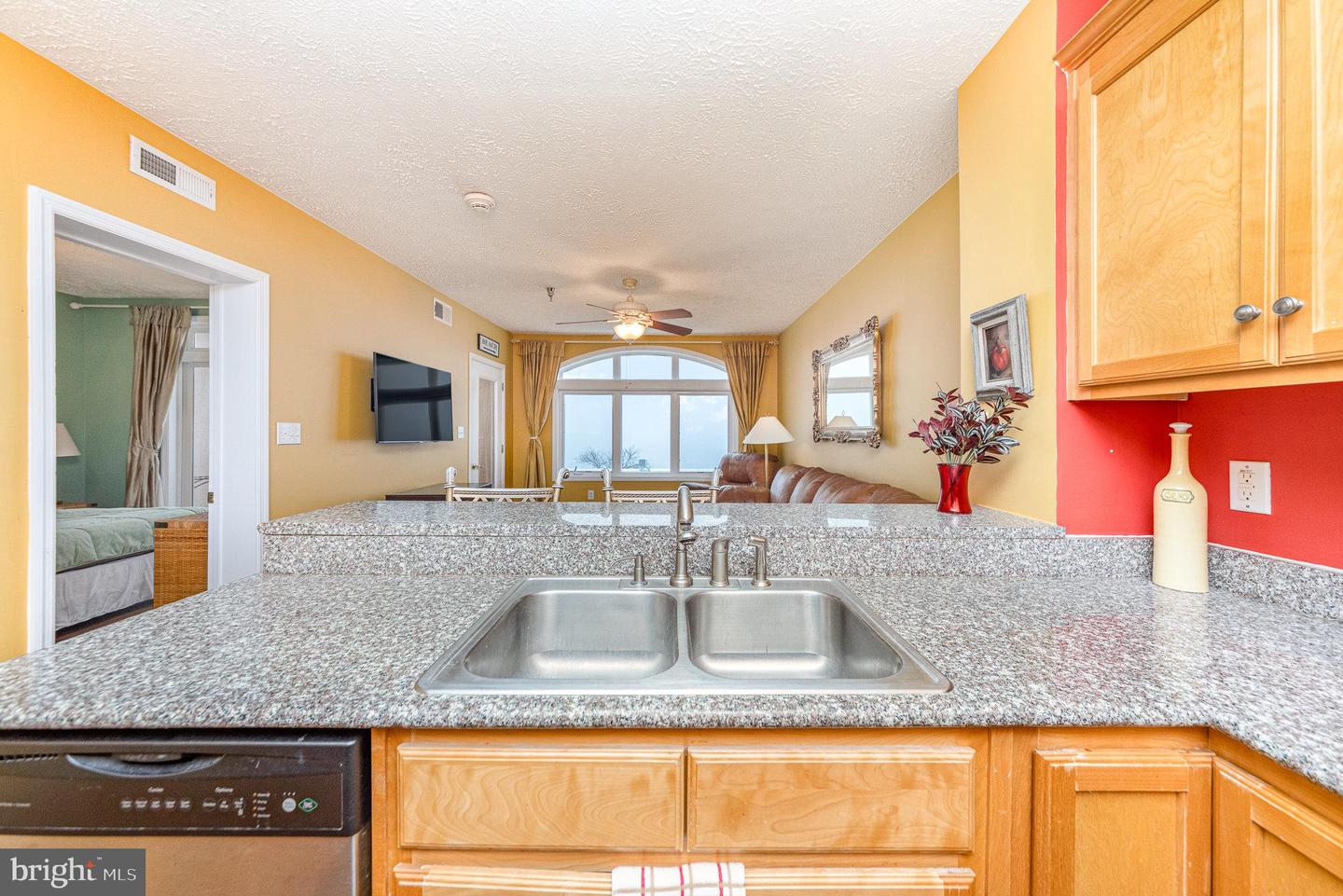 100 TAYLOR ST #505, COLONIAL BEACH, Virginia 22443, 2 Bedrooms Bedrooms, ,2 BathroomsBathrooms,Residential,For sale,100 TAYLOR ST #505,VAWE2010484 MLS # VAWE2010484