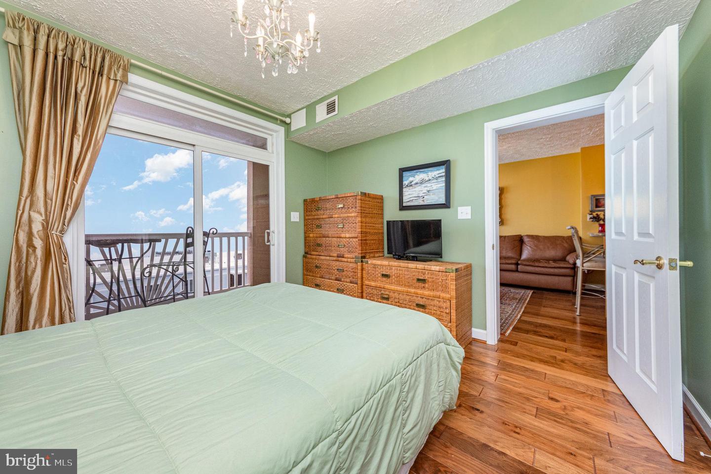100 TAYLOR ST #505, COLONIAL BEACH, Virginia 22443, 2 Bedrooms Bedrooms, ,2 BathroomsBathrooms,Residential,For sale,100 TAYLOR ST #505,VAWE2010484 MLS # VAWE2010484