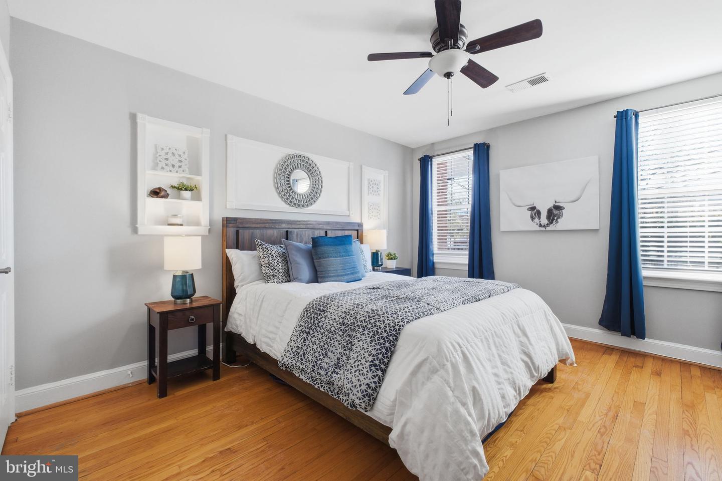 402 COMMONWEALTH AVE #206, ALEXANDRIA, Virginia 22301, 2 Bedrooms Bedrooms, ,1 BathroomBathrooms,Residential,For sale,402 COMMONWEALTH AVE #206,VAAX2053914 MLS # VAAX2053914