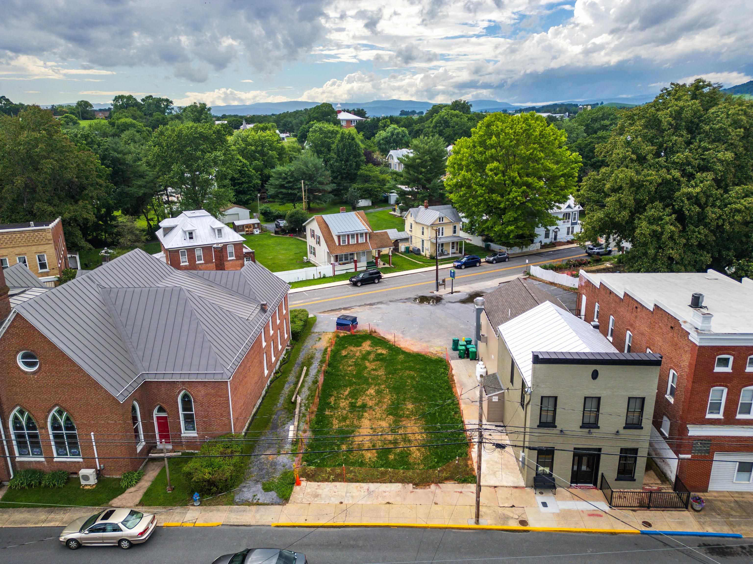 237 MAIN ST, DAYTON, Virginia 22821, ,Commercial,237 MAIN ST,673120 MLS # 673120