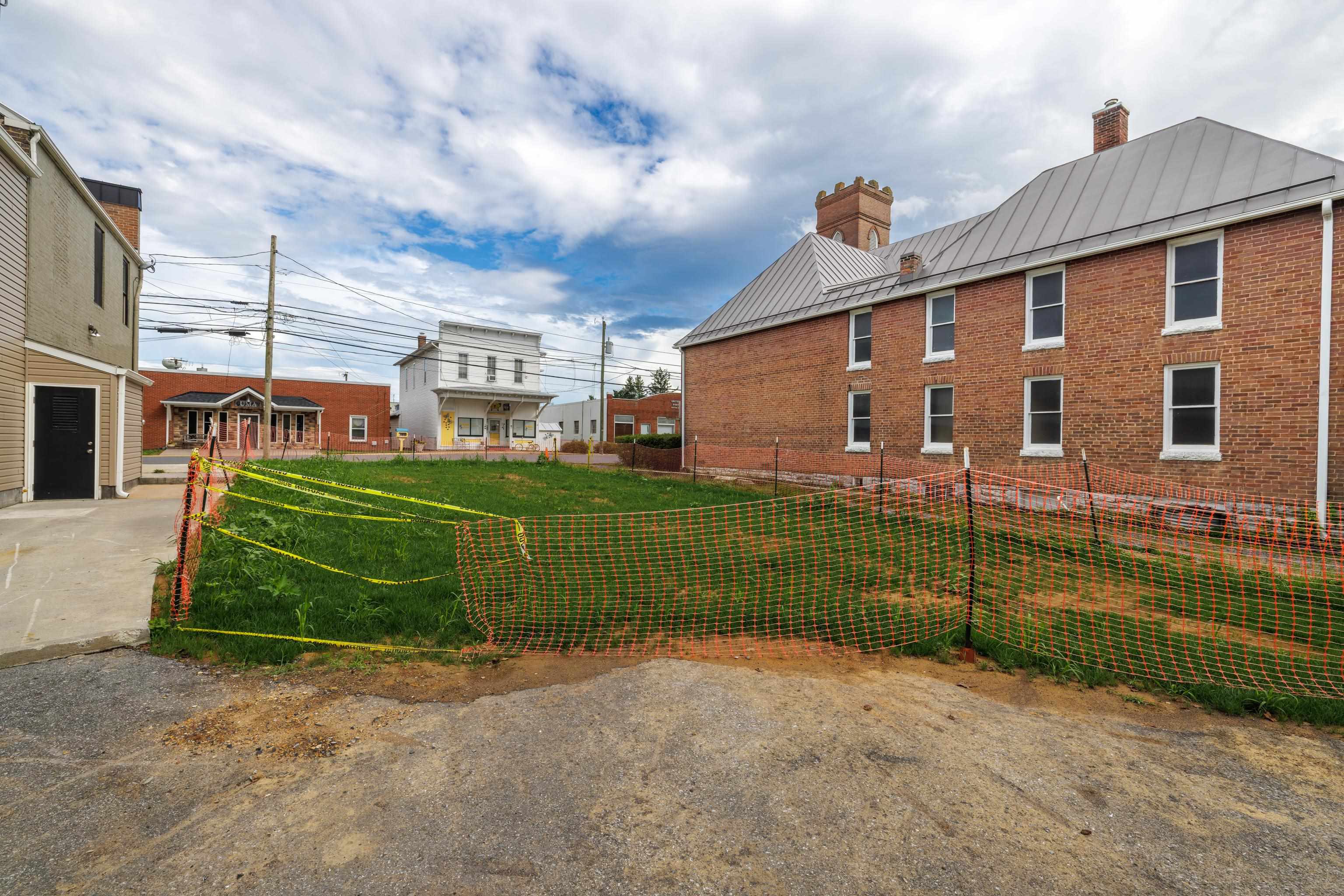 237 MAIN ST, DAYTON, Virginia 22821, ,Commercial,237 MAIN ST,673120 MLS # 673120