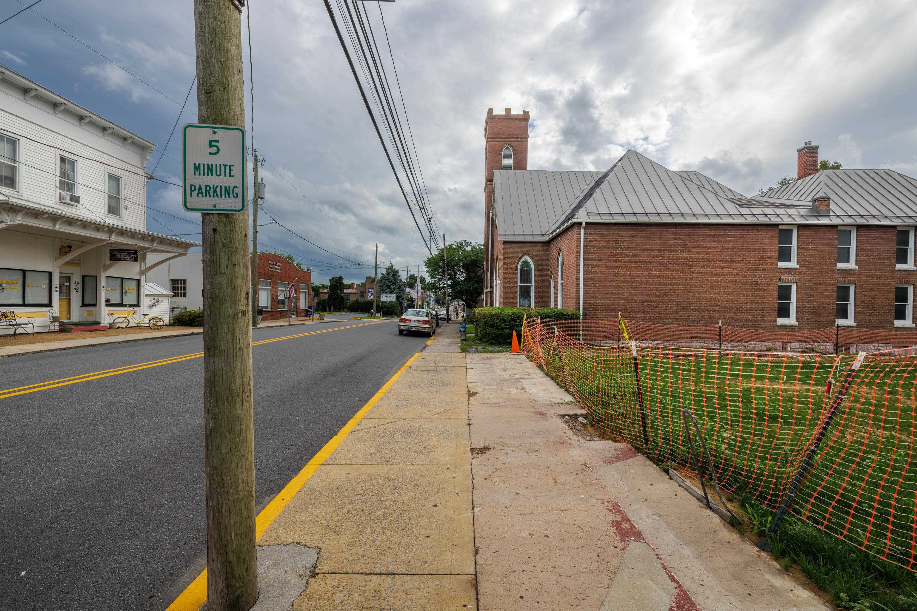 237 MAIN ST, DAYTON, Virginia 22821, ,Commercial,237 MAIN ST,673120 MLS # 673120