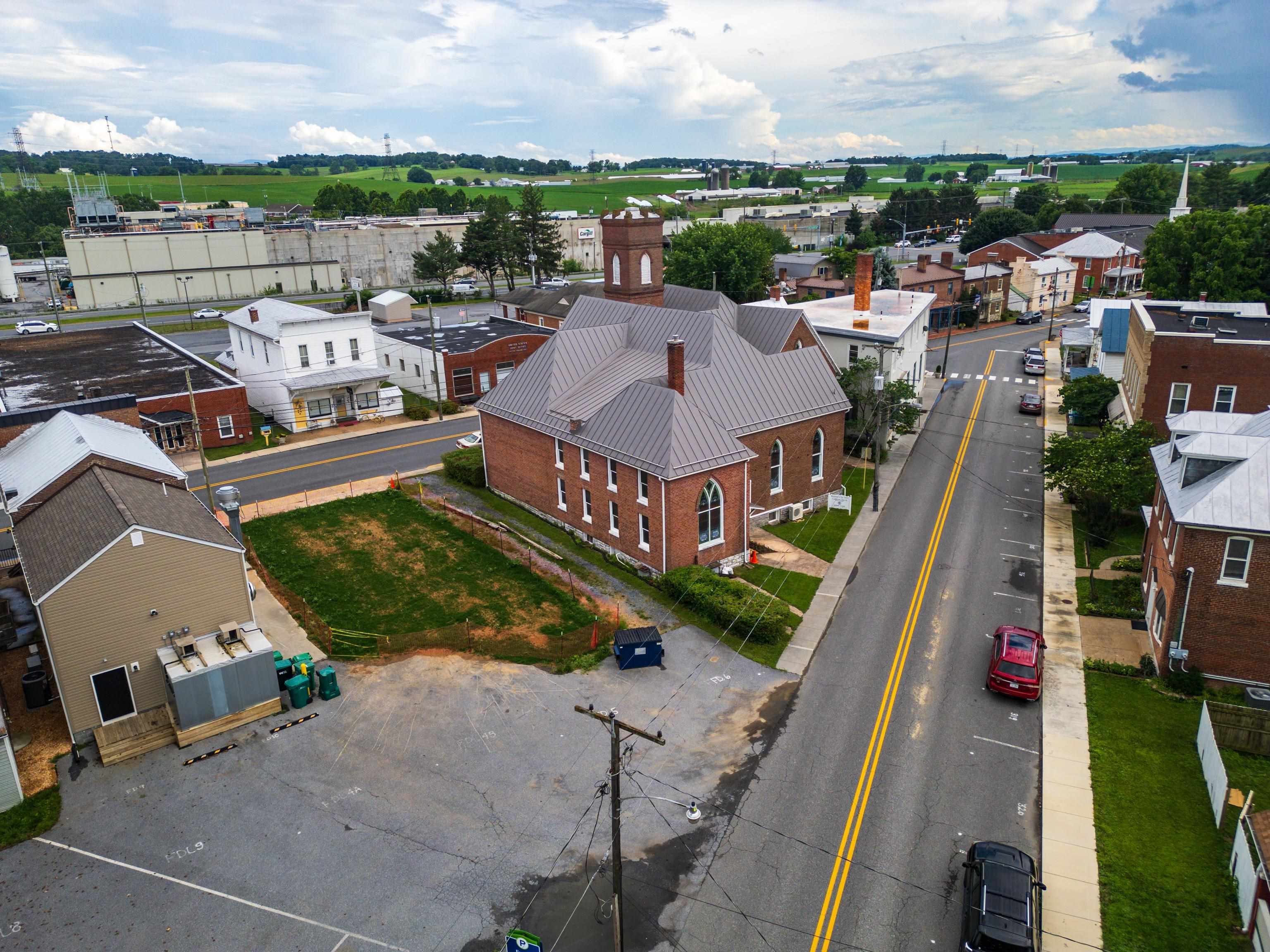 237 MAIN ST, DAYTON, Virginia 22821, ,Commercial,237 MAIN ST,673120 MLS # 673120