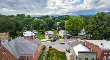 237 MAIN ST, DAYTON, Virginia 22821, ,Commercial,237 MAIN ST,673120 MLS # 673120