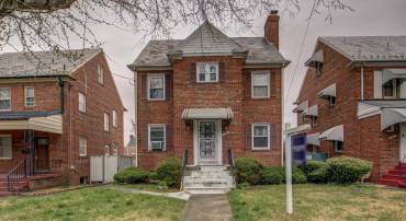 1323 TEWKESBURY PL NW, WASHINGTON, District Of Columbia 20012, 4 Bedrooms Bedrooms, ,2 BathroomsBathrooms,Residential,For sale,1323 TEWKESBURY PL NW,DCDC2129106 MLS # DCDC2129106