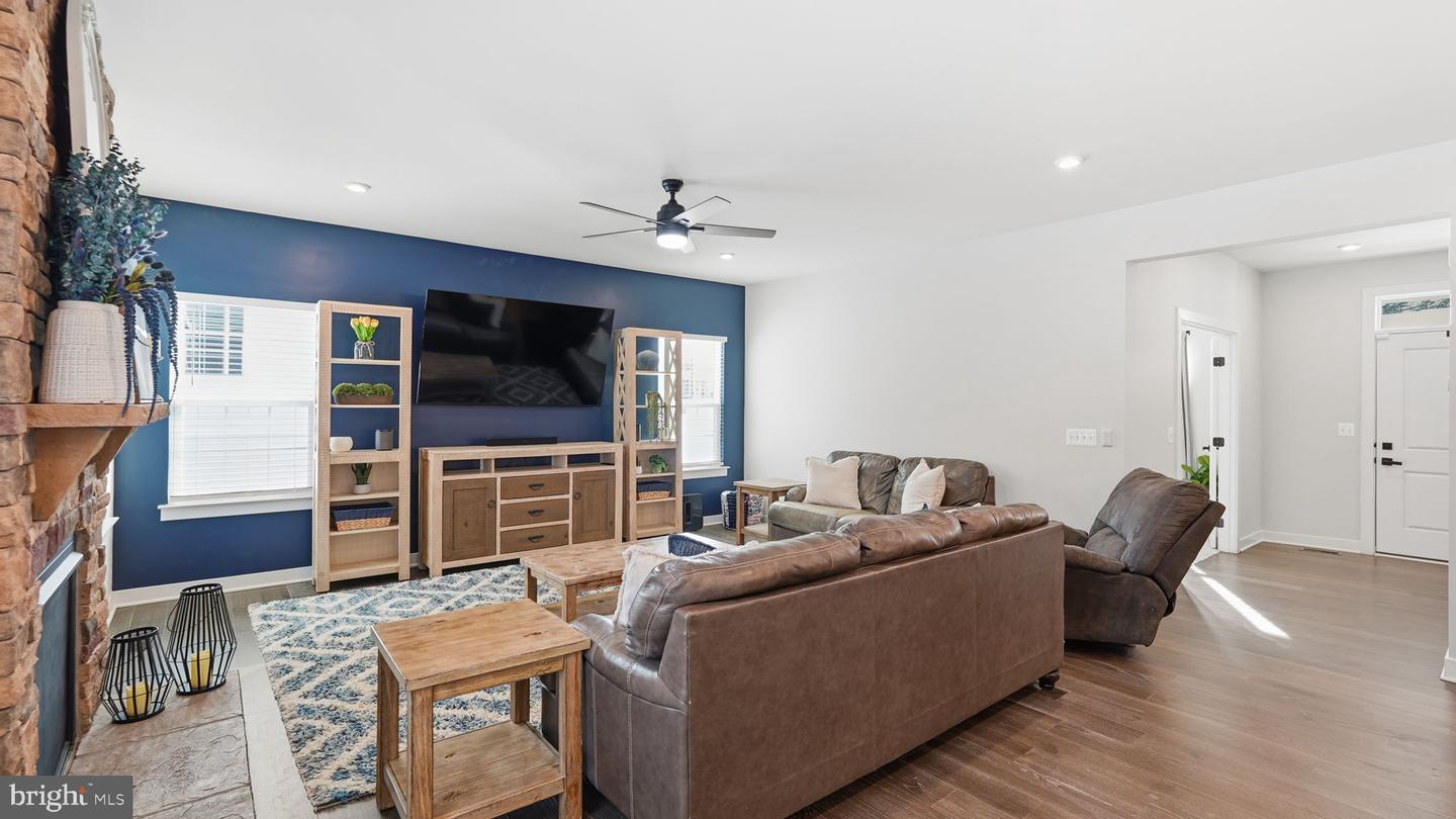 107 MOUNTAIN PATH LN, STAFFORD, Virginia 22554, 6 Bedrooms Bedrooms, ,4 BathroomsBathrooms,Residential,For sale,107 MOUNTAIN PATH LN,VAST2042574 MLS # VAST2042574