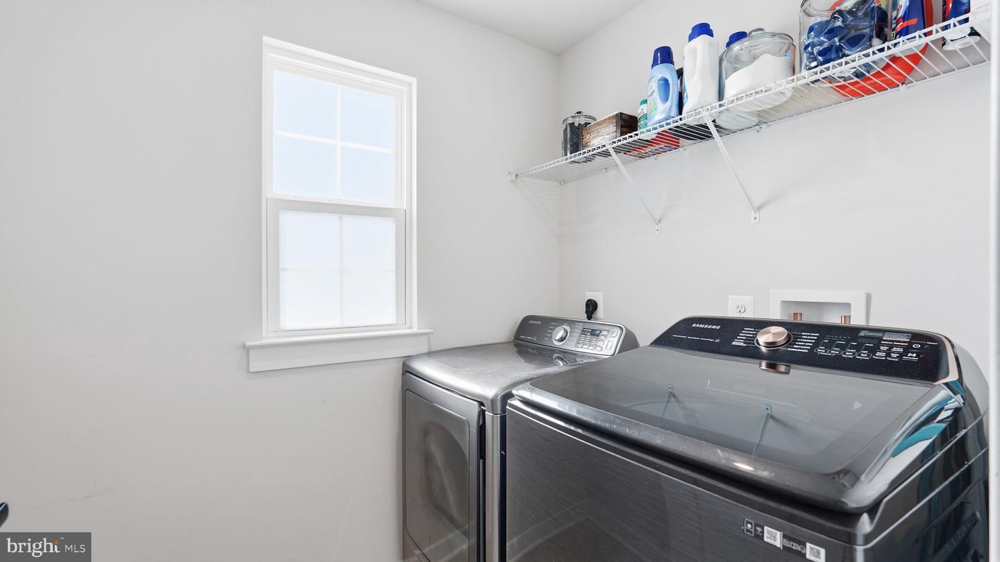 107 MOUNTAIN PATH LN, STAFFORD, Virginia 22554, 6 Bedrooms Bedrooms, ,4 BathroomsBathrooms,Residential,For sale,107 MOUNTAIN PATH LN,VAST2042574 MLS # VAST2042574