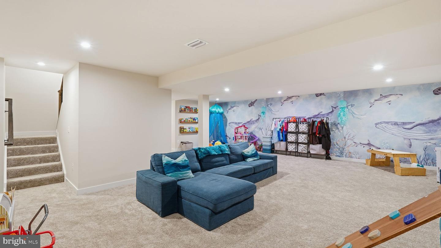 107 MOUNTAIN PATH LN, STAFFORD, Virginia 22554, 6 Bedrooms Bedrooms, ,4 BathroomsBathrooms,Residential,For sale,107 MOUNTAIN PATH LN,VAST2042574 MLS # VAST2042574