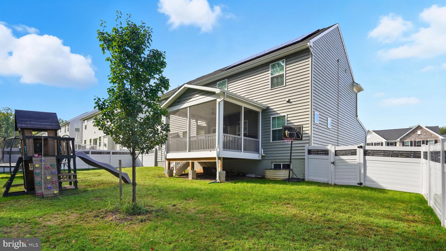 107 MOUNTAIN PATH LN, STAFFORD, Virginia 22554, 6 Bedrooms Bedrooms, ,4 BathroomsBathrooms,Residential,For sale,107 MOUNTAIN PATH LN,VAST2042574 MLS # VAST2042574