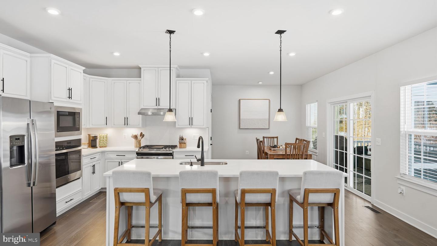 107 MOUNTAIN PATH LN, STAFFORD, Virginia 22554, 6 Bedrooms Bedrooms, ,4 BathroomsBathrooms,Residential,For sale,107 MOUNTAIN PATH LN,VAST2042574 MLS # VAST2042574