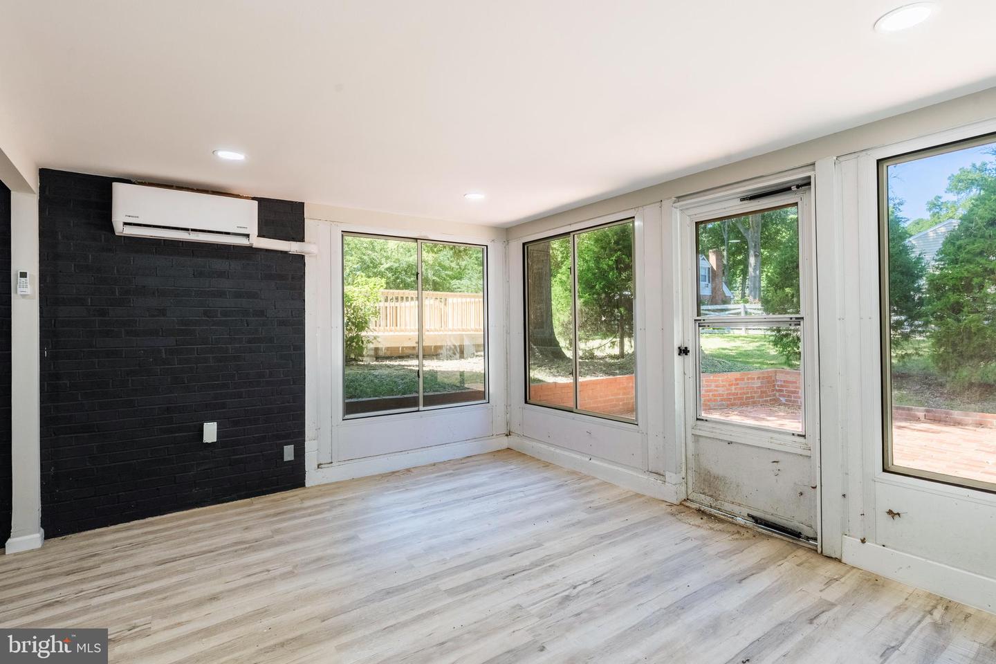 8602 CUSHMAN PL, ALEXANDRIA, Virginia 22308, 4 Bedrooms Bedrooms, ,3 BathroomsBathrooms,Residential,For sale,8602 CUSHMAN PL,VAFX2266324 MLS # VAFX2266324