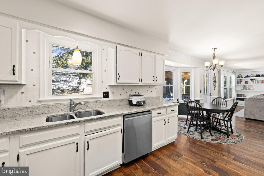 105 CHINABERRY DR, FREDERICKSBURG, Virginia 22407, 5 Bedrooms Bedrooms, ,3 BathroomsBathrooms,Residential,BREEZEWOOD,105 CHINABERRY DR,VASP2039154 MLS # VASP2039154