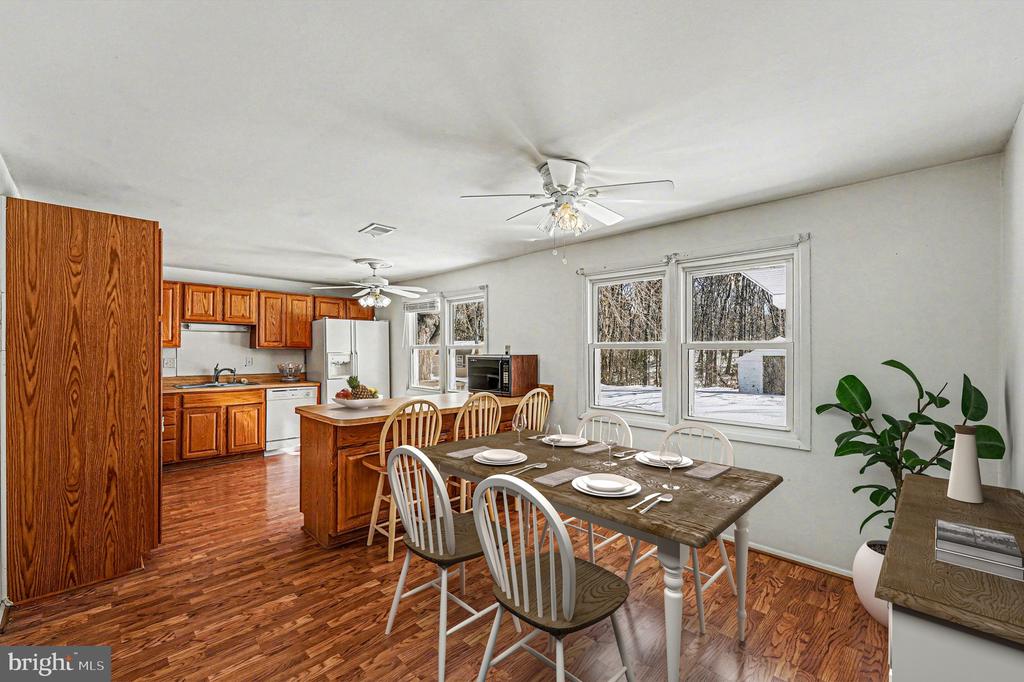 3212 WAVERLY DR, FREDERICKSBURG, Virginia 22407, 3 Bedrooms Bedrooms, ,2 BathroomsBathrooms,Residential,3212 WAVERLY DR,VASP2039156 MLS # VASP2039156