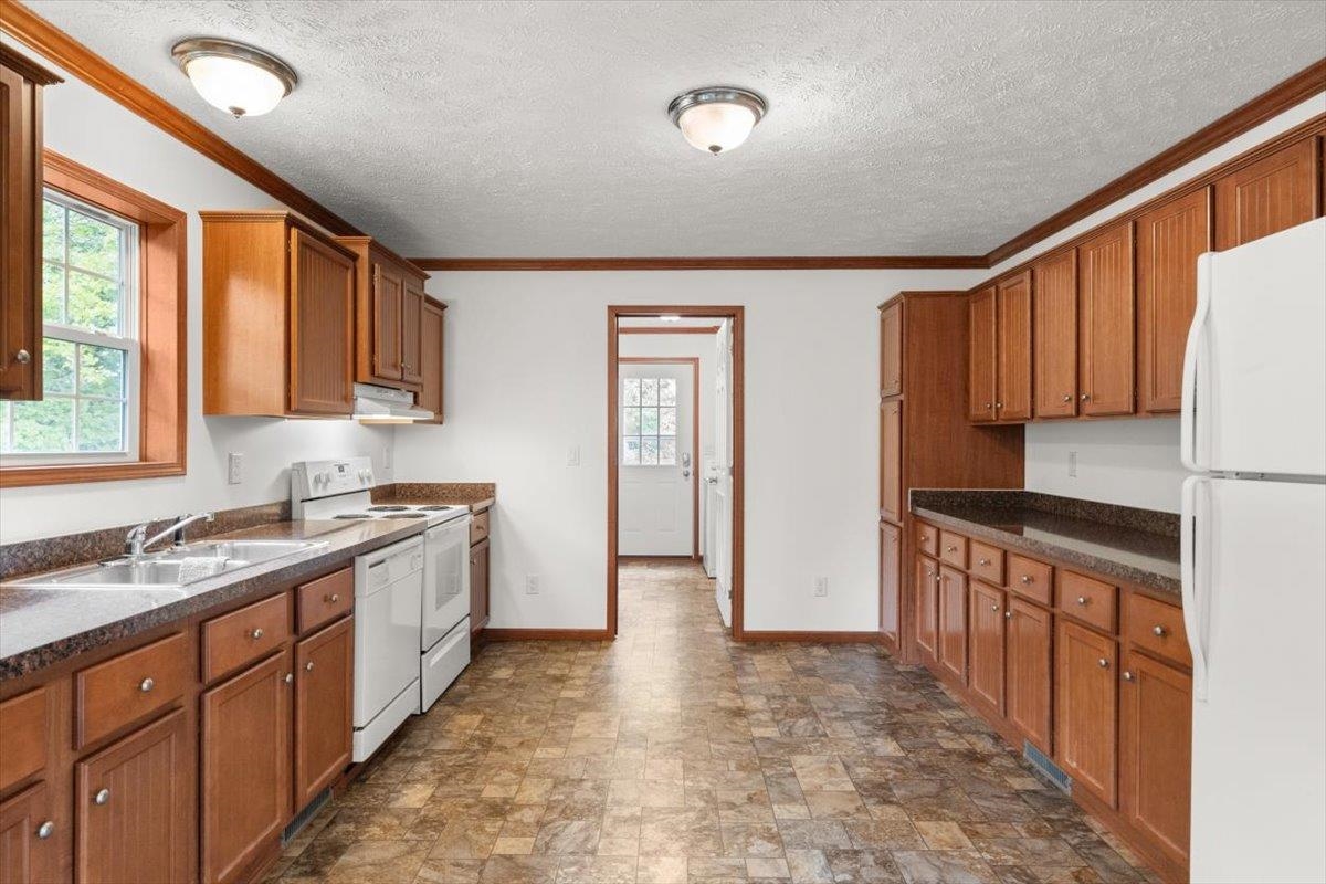 4767 S OX RD, EDINBURG, Virginia 22824, 3 Bedrooms Bedrooms, ,2 BathroomsBathrooms,Residential,4767 S OX RD,665981 MLS # 665981