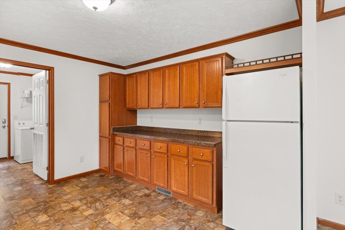 4767 S OX RD, EDINBURG, Virginia 22824, 3 Bedrooms Bedrooms, ,2 BathroomsBathrooms,Residential,4767 S OX RD,665981 MLS # 665981