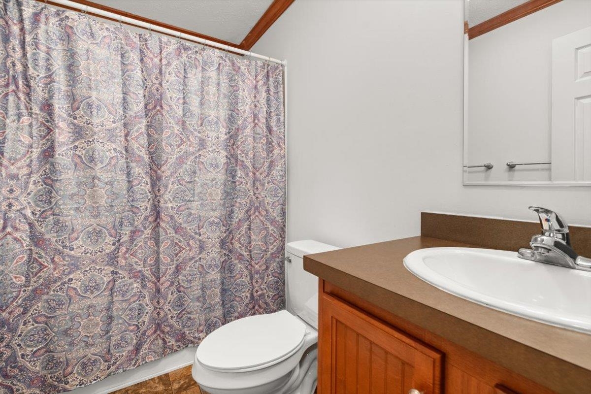 4767 S OX RD, EDINBURG, Virginia 22824, 3 Bedrooms Bedrooms, ,2 BathroomsBathrooms,Residential,4767 S OX RD,665981 MLS # 665981