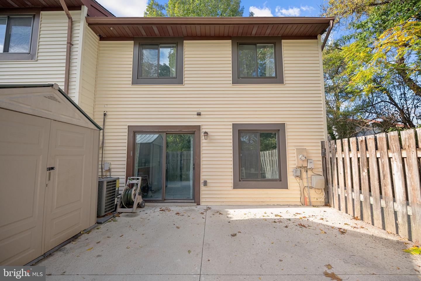 2549 FOX RIDGE CT #68, WOODBRIDGE, Virginia 22192, 3 Bedrooms Bedrooms, ,2 BathroomsBathrooms,Residential,For sale,2549 FOX RIDGE CT #68,VAPW2105926 MLS # VAPW2105926