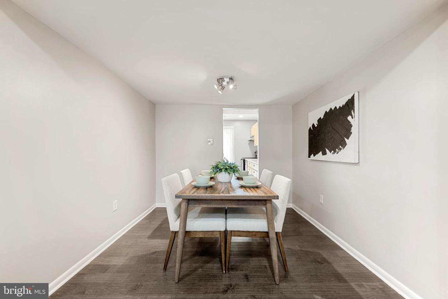 2549 FOX RIDGE CT #68, WOODBRIDGE, Virginia 22192, 3 Bedrooms Bedrooms, ,2 BathroomsBathrooms,Residential,For sale,2549 FOX RIDGE CT #68,VAPW2105926 MLS # VAPW2105926