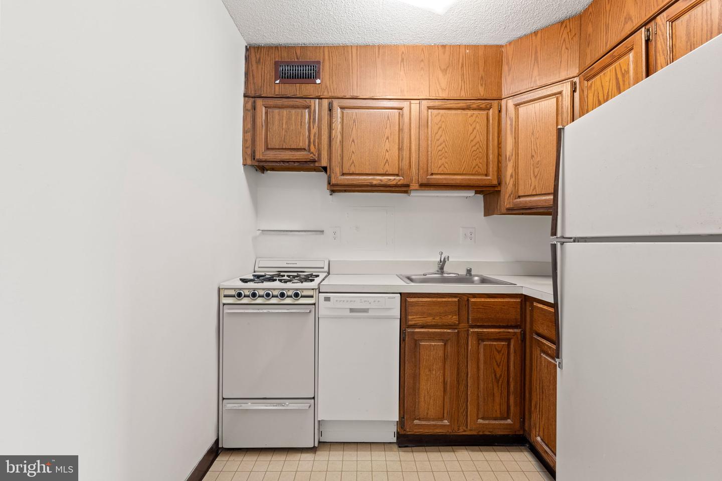 300 M ST SW #N213, WASHINGTON, District Of Columbia 20024, 1 Bedroom Bedrooms, ,1 BathroomBathrooms,Residential,For sale,300 M ST SW #N213,DCDC2229786 MLS # DCDC2229786