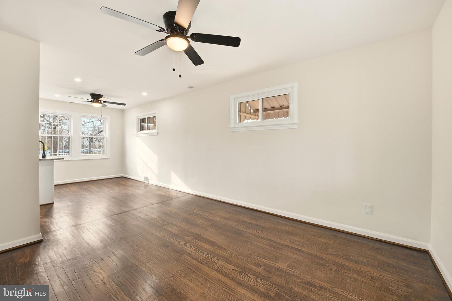 186 FORRESTER ST SW, WASHINGTON, District Of Columbia 20032, 3 Bedrooms Bedrooms, ,2 BathroomsBathrooms,Residential,For sale,186 FORRESTER ST SW,DCDC2233044 MLS # DCDC2233044