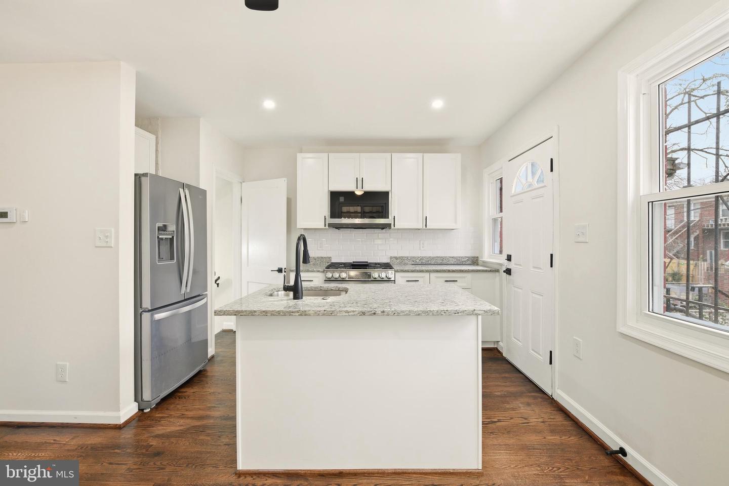 186 FORRESTER ST SW, WASHINGTON, District Of Columbia 20032, 3 Bedrooms Bedrooms, ,2 BathroomsBathrooms,Residential,For sale,186 FORRESTER ST SW,DCDC2233044 MLS # DCDC2233044