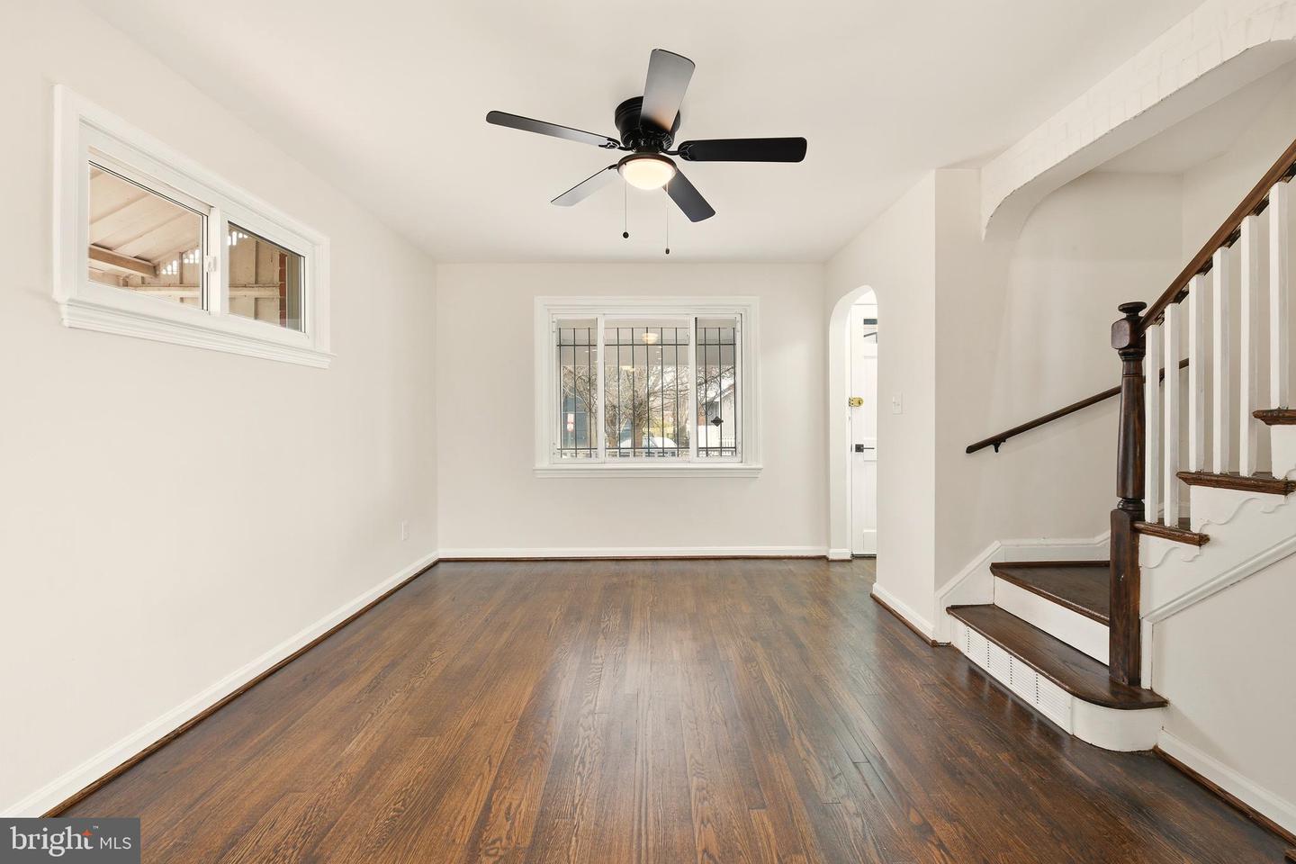 186 FORRESTER ST SW, WASHINGTON, District Of Columbia 20032, 3 Bedrooms Bedrooms, ,2 BathroomsBathrooms,Residential,For sale,186 FORRESTER ST SW,DCDC2233044 MLS # DCDC2233044