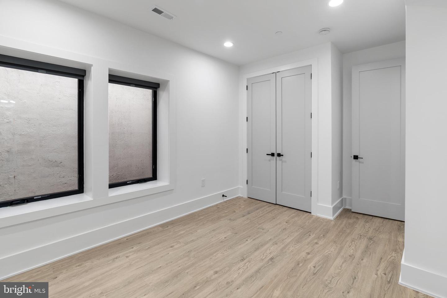 1140 OATES ST NE #102, WASHINGTON, District Of Columbia 20002, 3 Bedrooms Bedrooms, ,2 BathroomsBathrooms,Residential,For sale,1140 OATES ST NE #102,DCDC2235300 MLS # DCDC2235300