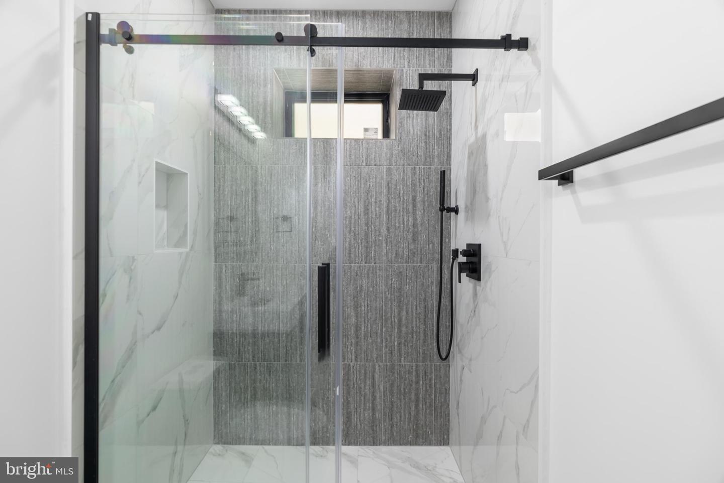 1140 OATES ST NE #102, WASHINGTON, District Of Columbia 20002, 3 Bedrooms Bedrooms, ,2 BathroomsBathrooms,Residential,For sale,1140 OATES ST NE #102,DCDC2235300 MLS # DCDC2235300