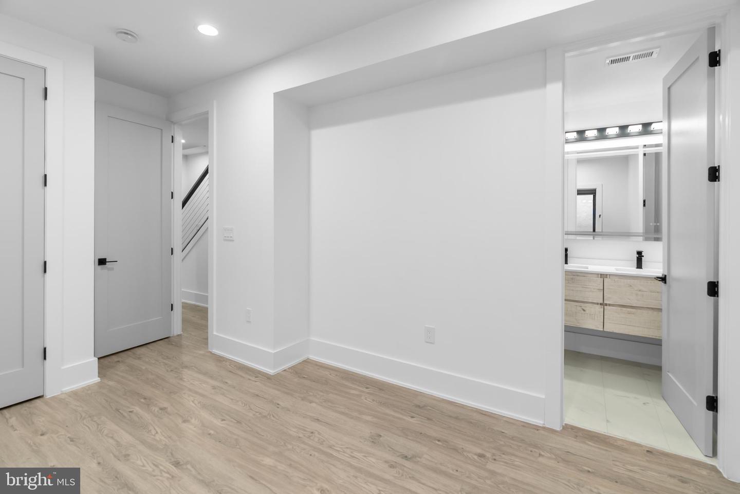 1140 OATES ST NE #102, WASHINGTON, District Of Columbia 20002, 3 Bedrooms Bedrooms, ,2 BathroomsBathrooms,Residential,For sale,1140 OATES ST NE #102,DCDC2235300 MLS # DCDC2235300