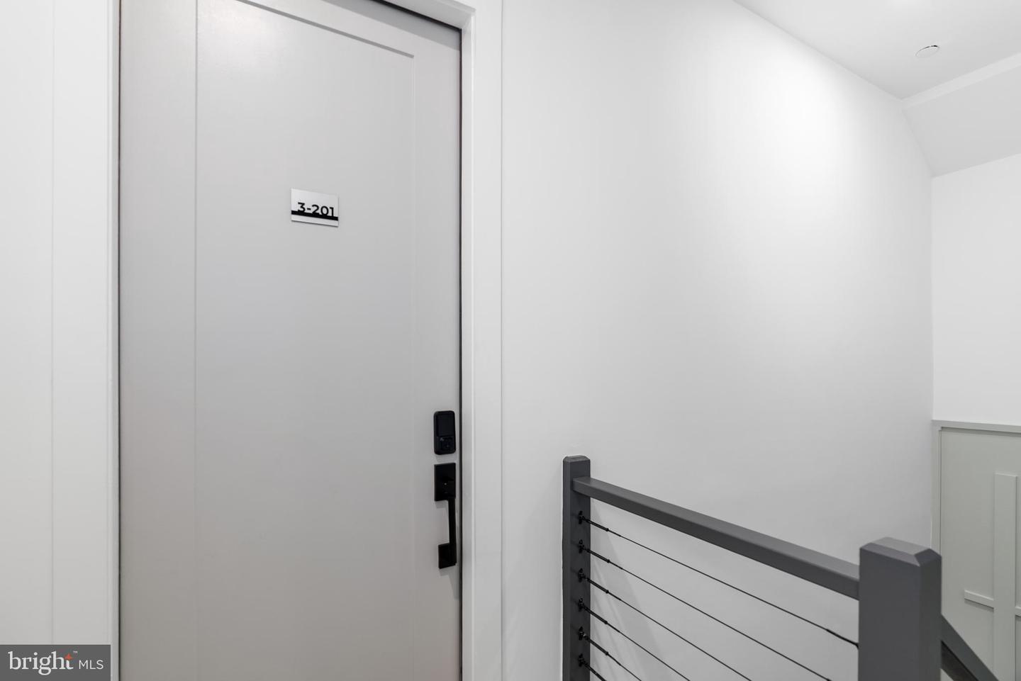 1140 OATES ST NE #201, WASHINGTON, District Of Columbia 20002, 3 Bedrooms Bedrooms, ,2 BathroomsBathrooms,Residential,For sale,1140 OATES ST NE #201,DCDC2235302 MLS # DCDC2235302