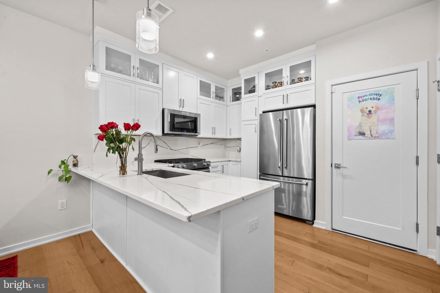 7470 BACKETT WOOD TER #301, MCLEAN, Virginia 22102, 3 Bedrooms Bedrooms, ,2 BathroomsBathrooms,Residential,For sale,7470 BACKETT WOOD TER #301,VAFX2283108 MLS # VAFX2283108